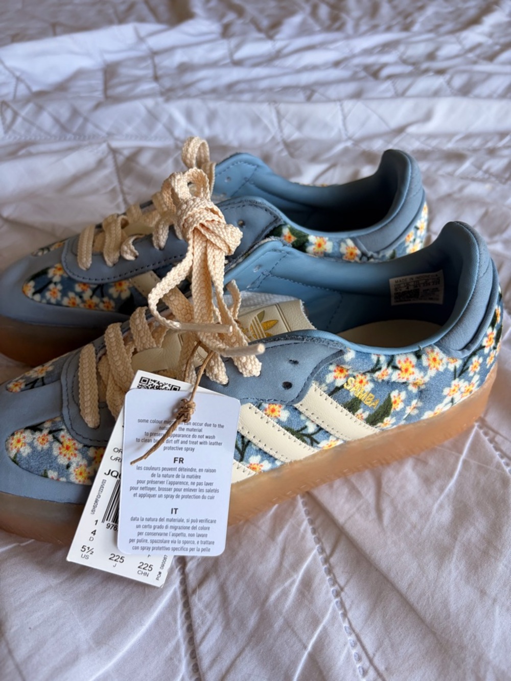 Adidas Samba Women’s Light Blue Floral Lace-Up Sneakers with Cream Laces - Picture 3 of 5